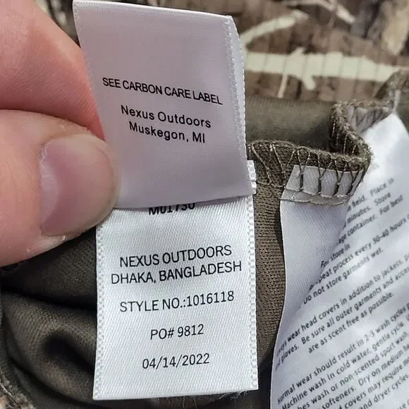 Scentlok Men's Savanna AERO Attack V2 1/4 Zip Hunting Shirt Realtree Camo Carbon